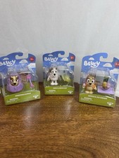 3 PACK BLUEY FIGURES BINGO ICECREAM, JACK  ARMY HAT AND BINGO  GRANNY