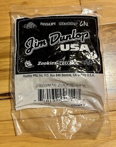 Jim Dunlop Zookies M-10 White Nylon Banjo Thumb Picks 12-Pack