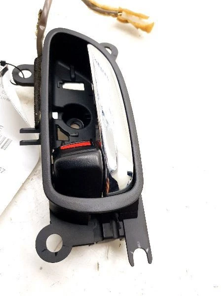 Lexus GS450H 2007 manija de puerta interior trasera lado del conductor  Foto 3 de 4