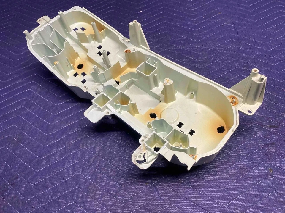 90 91 Chevy GMC Suburban Blazer Jimmy R/V Caminhão CARCAÇA DE PAINEL DE INSTRUMENTOS - Imagem 3 de 4