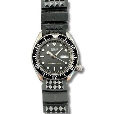Vintage SEIKO Diver 6458-6000 Black Dial Day Date 150m Vintage SEIKO Diver 6458-6000 Black Dial Day Date 150m