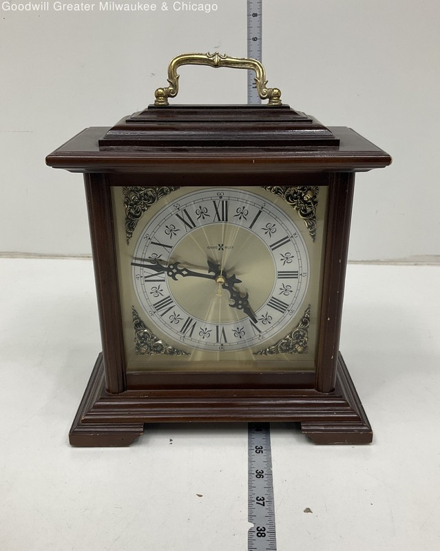 Vintage Howard Miller Mantel Clock