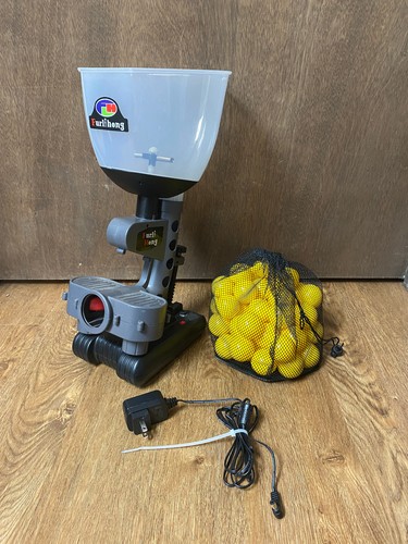 Furlihong Baseball Pitching Machine, Use Ping Pong Size Training Balls