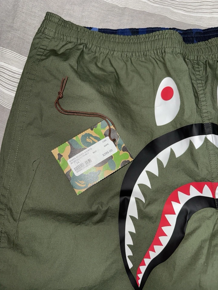 A Bathing Ape Bape Tiburón Reversible Corto Azul Marino Talla XXL NUEVO CON ETIQUETAS 100% Auténtico Foto 2 de 4