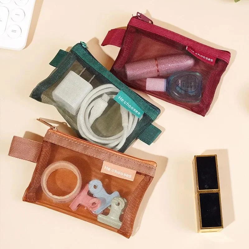 Bolsa organizadora de auriculares pequeña cuadrada de color liso de malla de nailon lápiz labial llave Foto 3 de 4