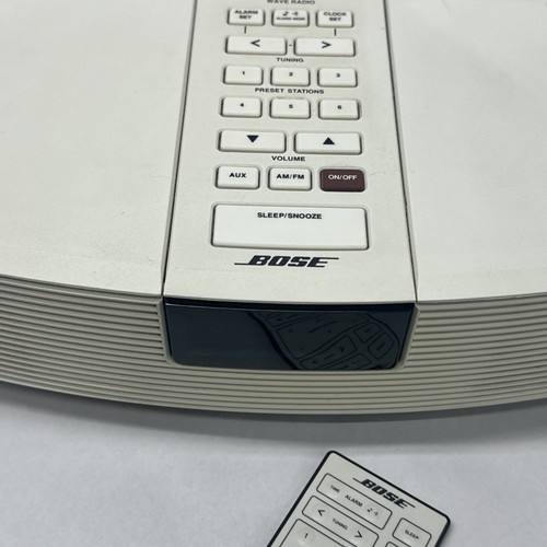 Bose Wave Radio AM FM Stereo Digital Alarm Clock AWR1-1W With Remote *WORKING* - Picture 4 of 13