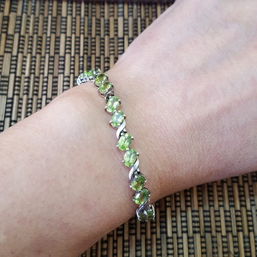 925 Sterling Silver Bracelet, Tennis Bracelet, Genuine Green Peridot, 8.3" Long - Picture 2 of 7