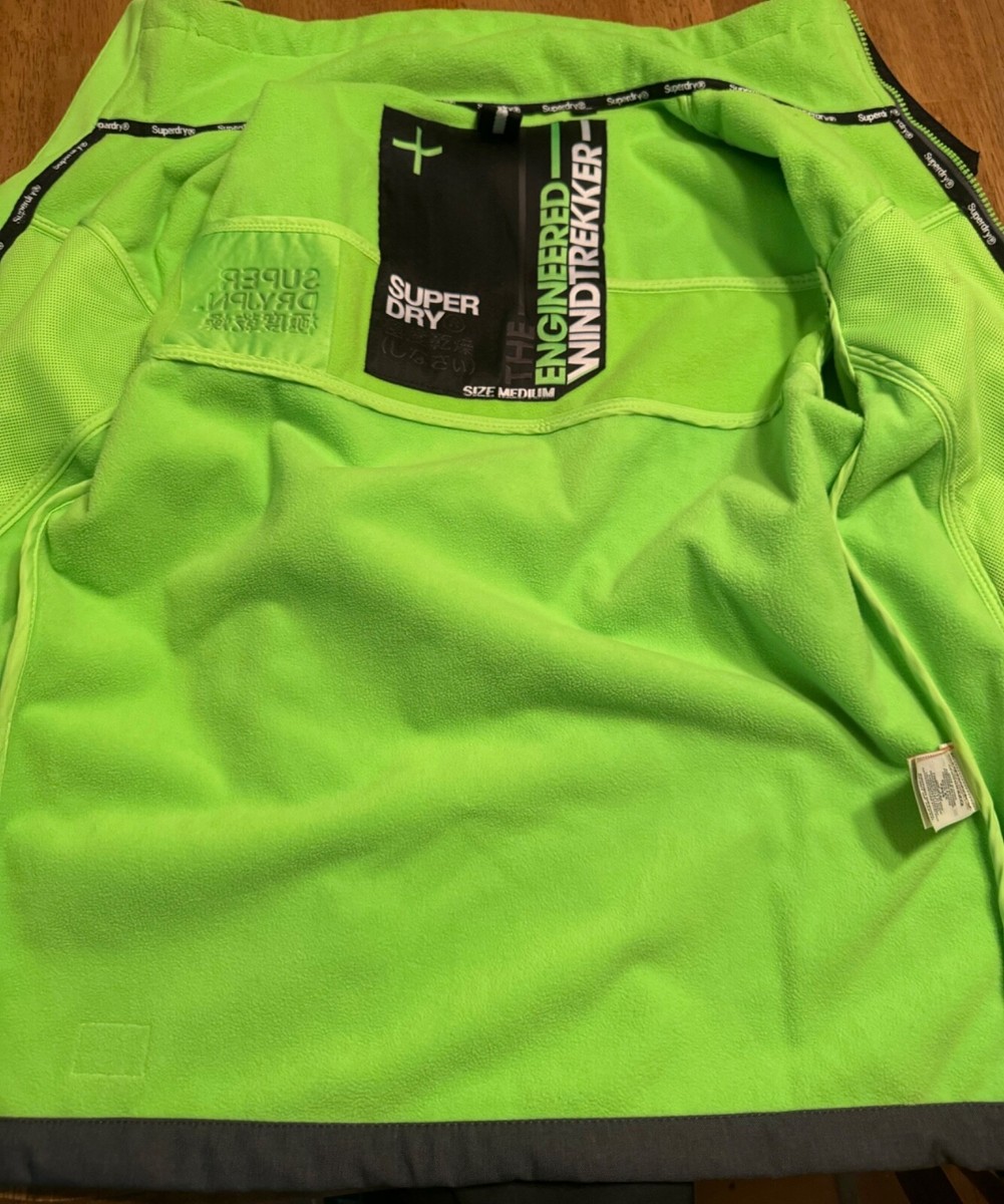 SUPERDRY JPN Engineered Windtrekker Soft Shell Jacket Black/Gray