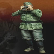 1/35 Scale WWII German War Photographer Resin Figure Military Miniature