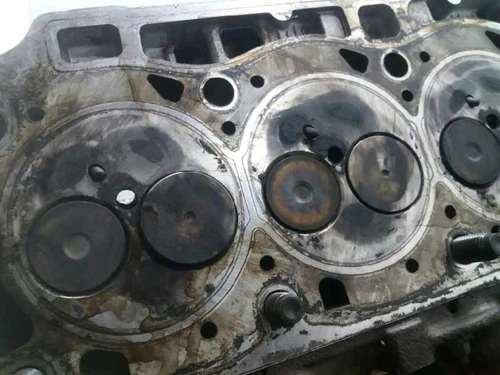 F9Q758 Zylinderkopf R. für RENAULT LAGUNA II (BG0) Authentique 2006 3508419 - Bild 2 von 10