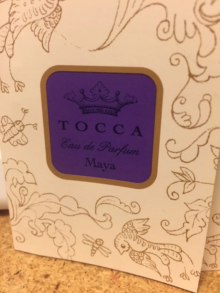 TOCCA MAYA Eau de Parfum 1,5 ml cada vial (pack de 12) Foto 2 de 3