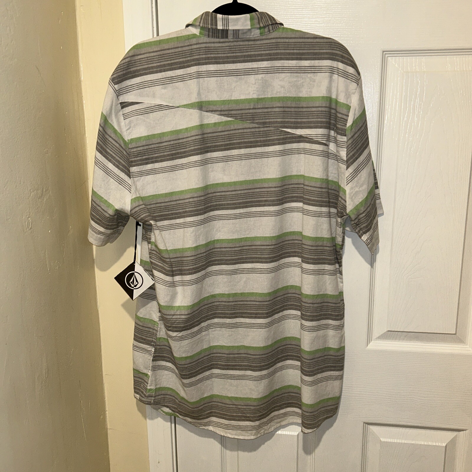 Picture 2 of 12