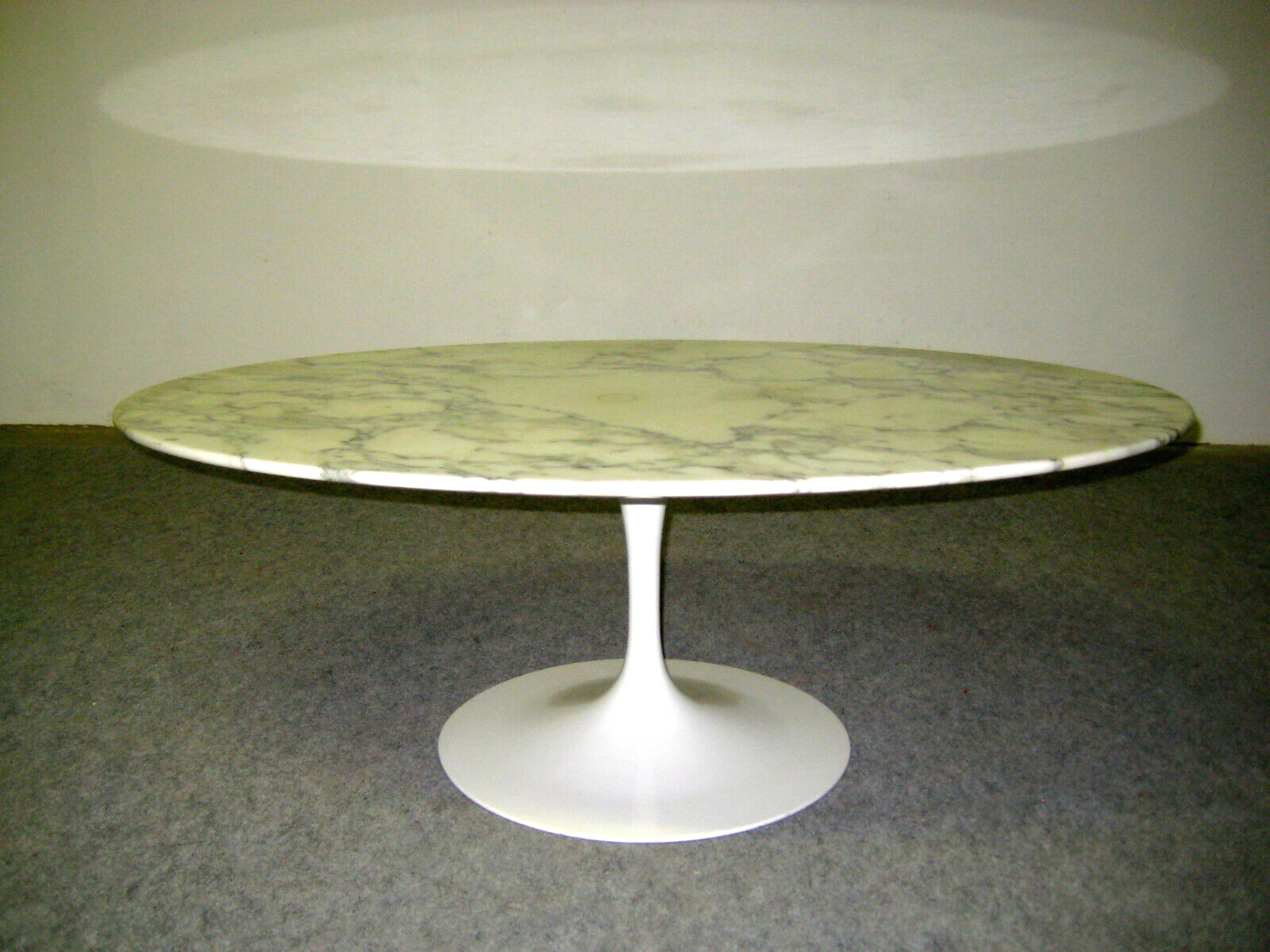 Knoll International Tisch Eero Saarinen Oval Sofatisch Marmor Tulip Table eBay