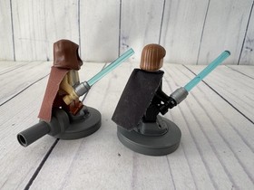 Lego #7257 ~ Star Wars Ultimate Lightsaber Duel ~ Complete w/ Both Minifigs