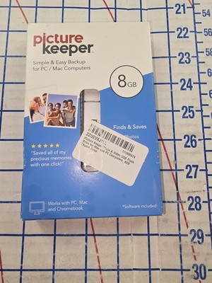 Picture Keeper 8GB Automatic USB Photo Backup Device brand new sealed