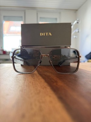 Dita Mach-Six DTS121 Rose Gold Grey Farbe.