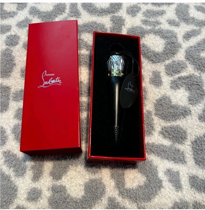 Lápiz labial recargable mate Christian Louis Vuitton color de labios de lujo nuevo en caja Foto 2 de 3