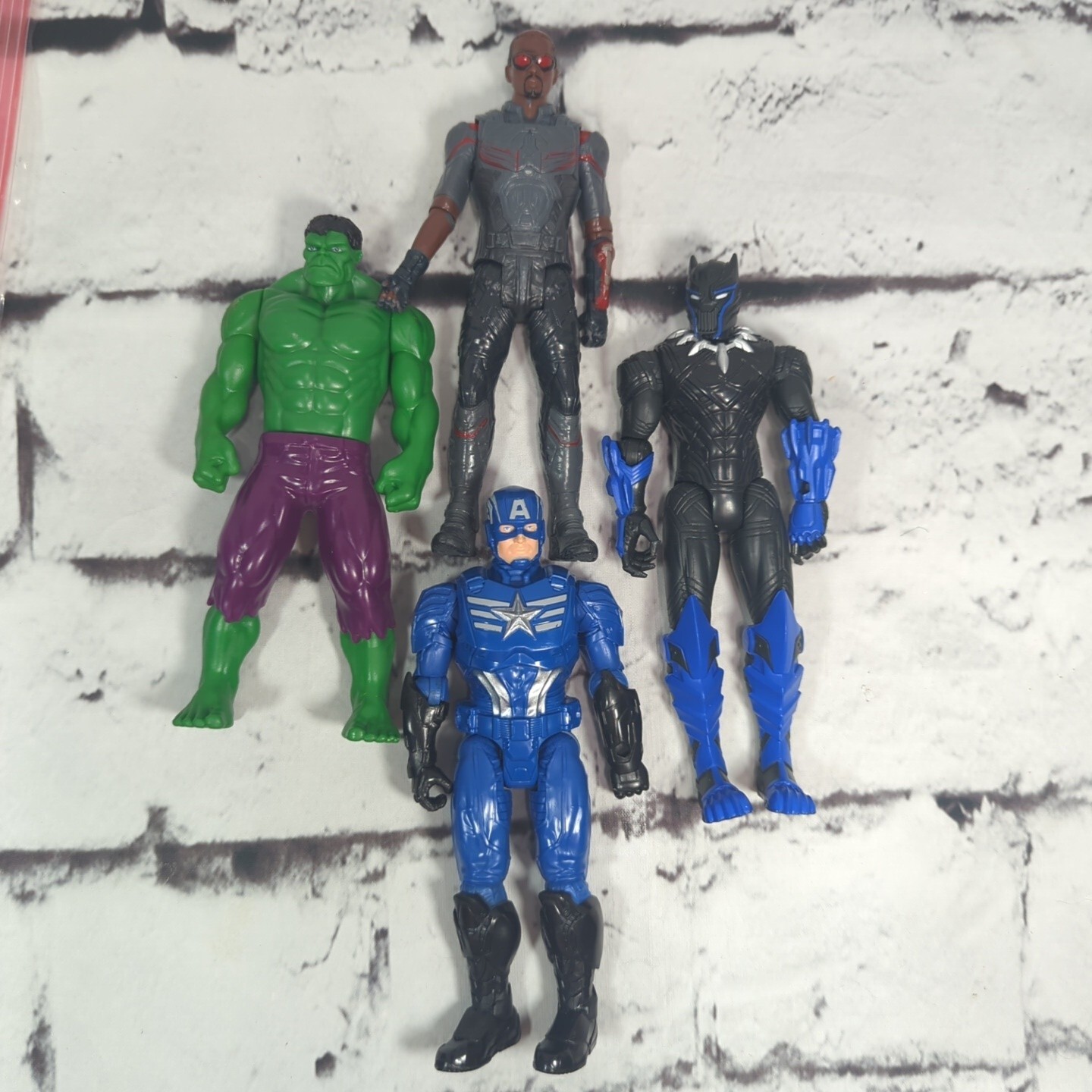 S Lot Of 4 Hulk Capt America 6.5"