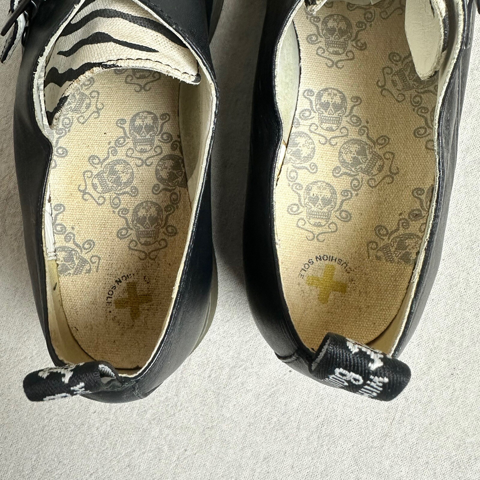 Dr. Martens Women's 10 / Men's 9 Zebra Mary Jane Cree… Gem