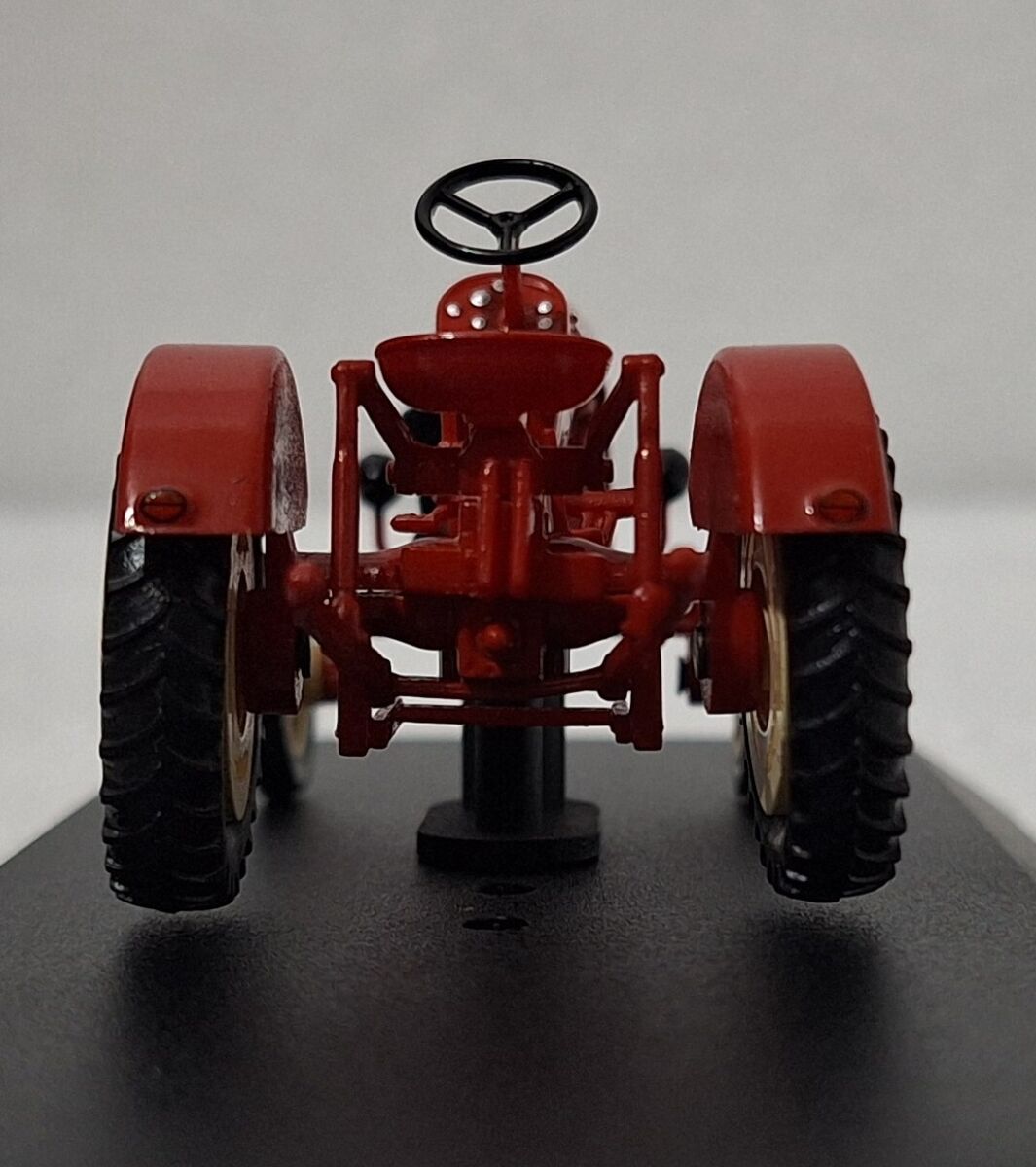 7) Tractor Porsche Diesel Junior 108-K 1957 1:43 IXO Atlas 7) Tractor Porsche Diesel Junior 108-K 1957 1:43 IXO Atlas