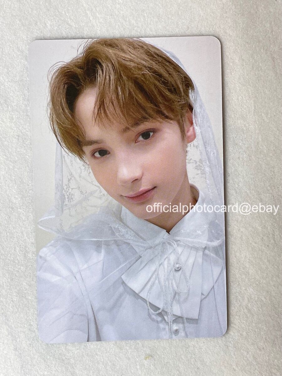 TXT 2021 Shine Together Fanlive Official Photocard Bookmark TXT 2021 Shine Together Fanlive Official Photocard Bookmark