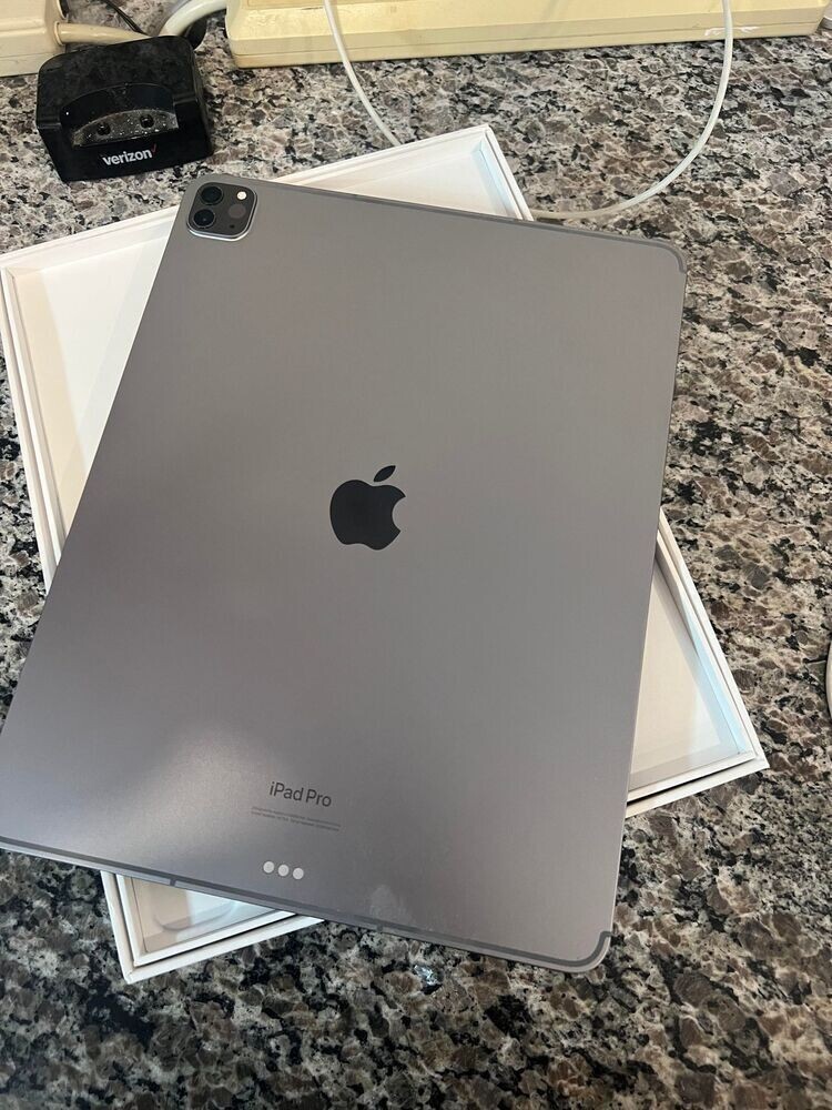 iPad Air 11 pouces (M3) Wi-Fi 256 Go reconditionné - Gris sidéral - (FR