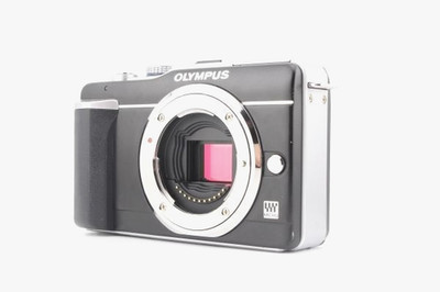 Olympus PEN E-PL1 Black Digital Camera 12.3MP Tested w/ Battery, Charger