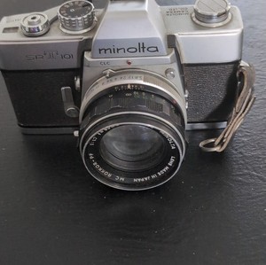 Minolta SRT 101 Vintage SLR Film Camera Silver Black MC Rokkor-PF Lens Japan
