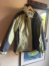 10,000 feet above sea level small lined coat with zippered hood