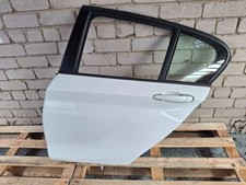 BMW 1 F20 F21 2013 Hinten links T�r hinten 7284515 APA19942