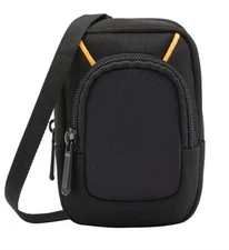 Amazon Basics Medium Point and Shoot Camera Casewith Internal Paddin Black Solid