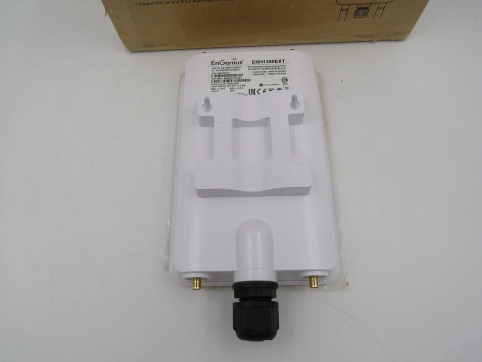 EnGenius ENH1350EXT Wi-Fi 5 Wave 2 AC1300 Access Point FOR PARTS / UNTESTED - Image 3 of 4