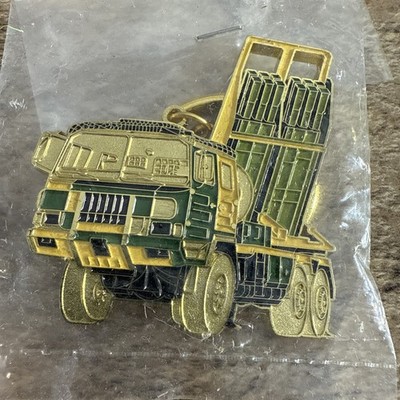 United States M142 High Mobility Artillery Rocket System HIMARS Keychain NEW