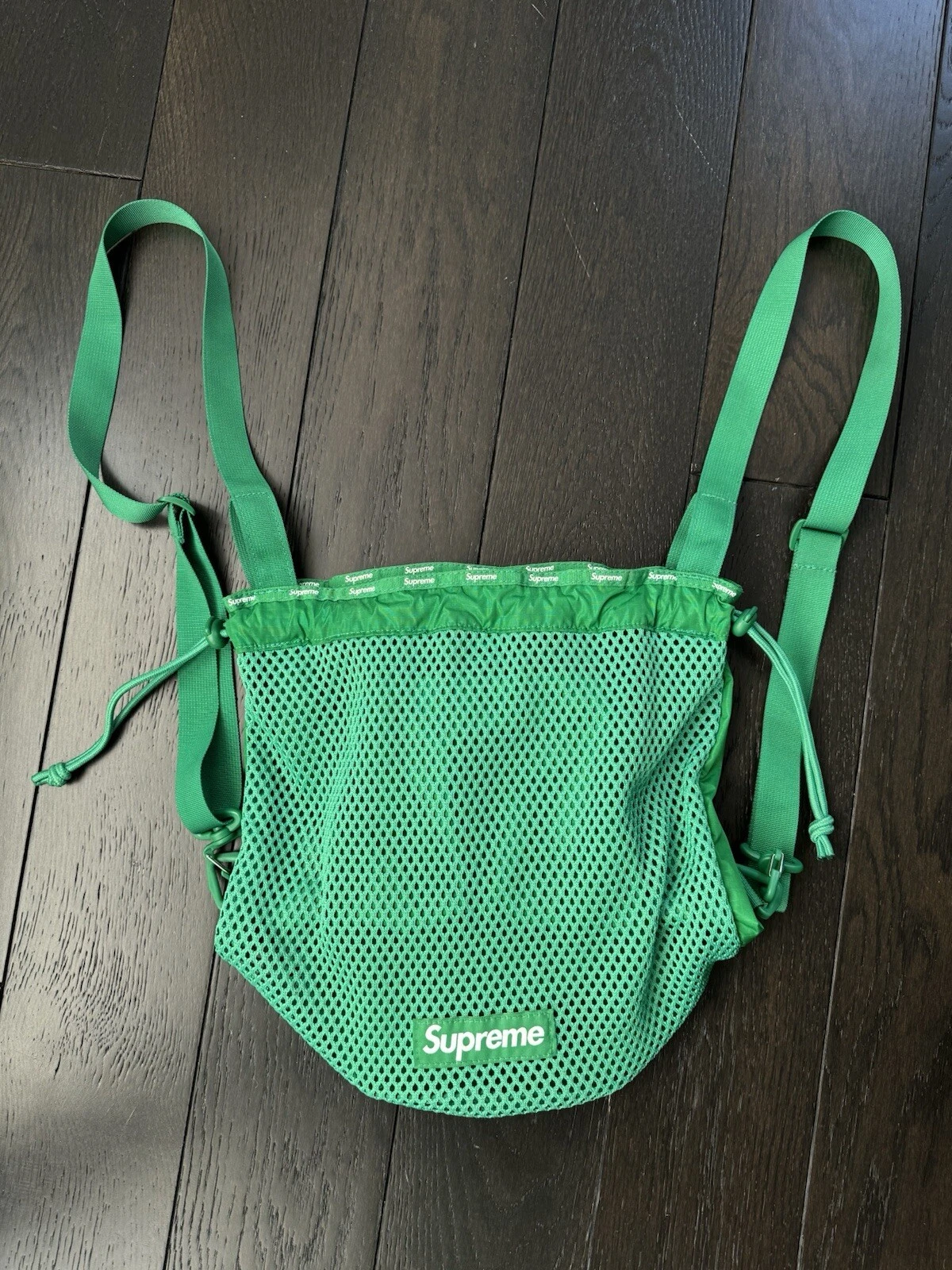 Petit sac à dos en maille suprême vert SS23 VNDS rare sac à main pochette Cordura