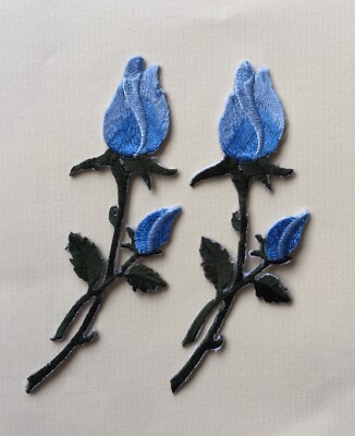 2er Set Blau Rose Blumen Bügelbild/Aufnähen Voll Bestickt Patch Applikationen Abzeichen