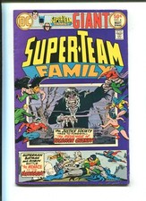 SUPER-TEAM FAMILY #4 - GIANT "The Fisherman Collection" (6.0) 1976