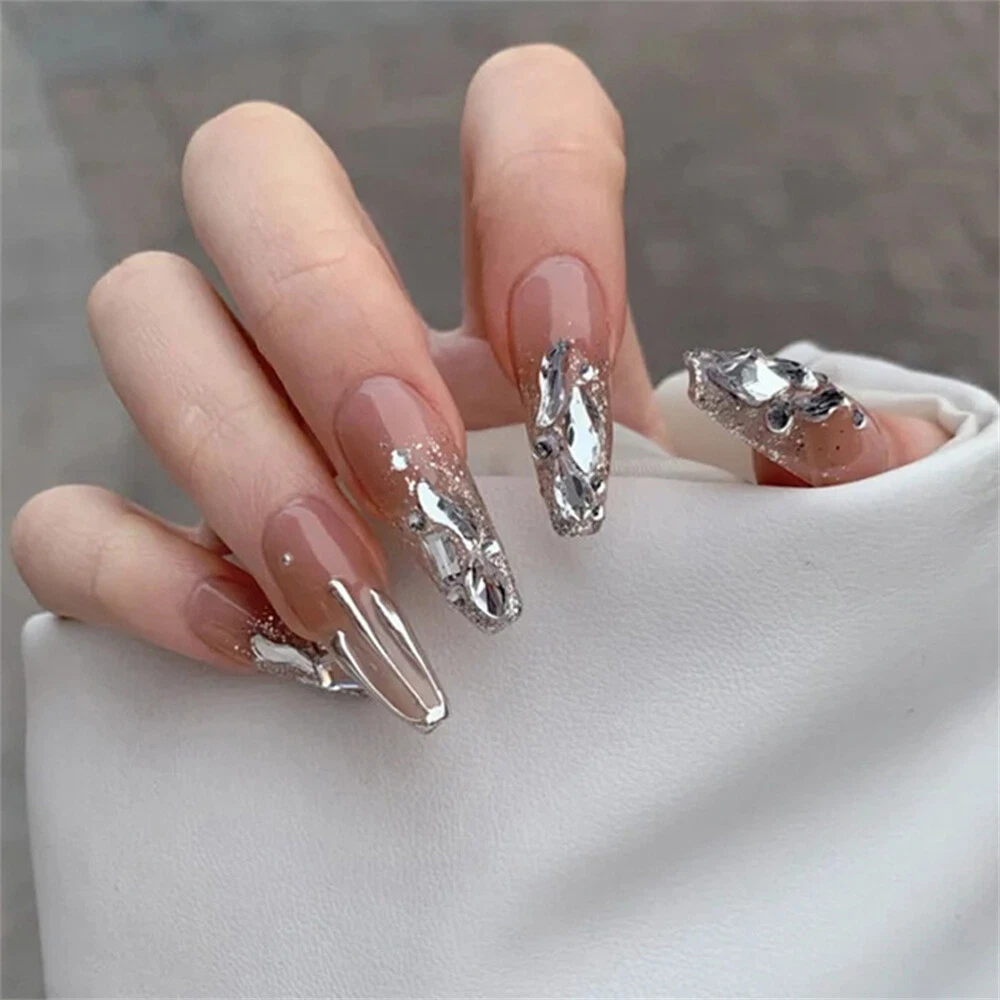 Silver nails online