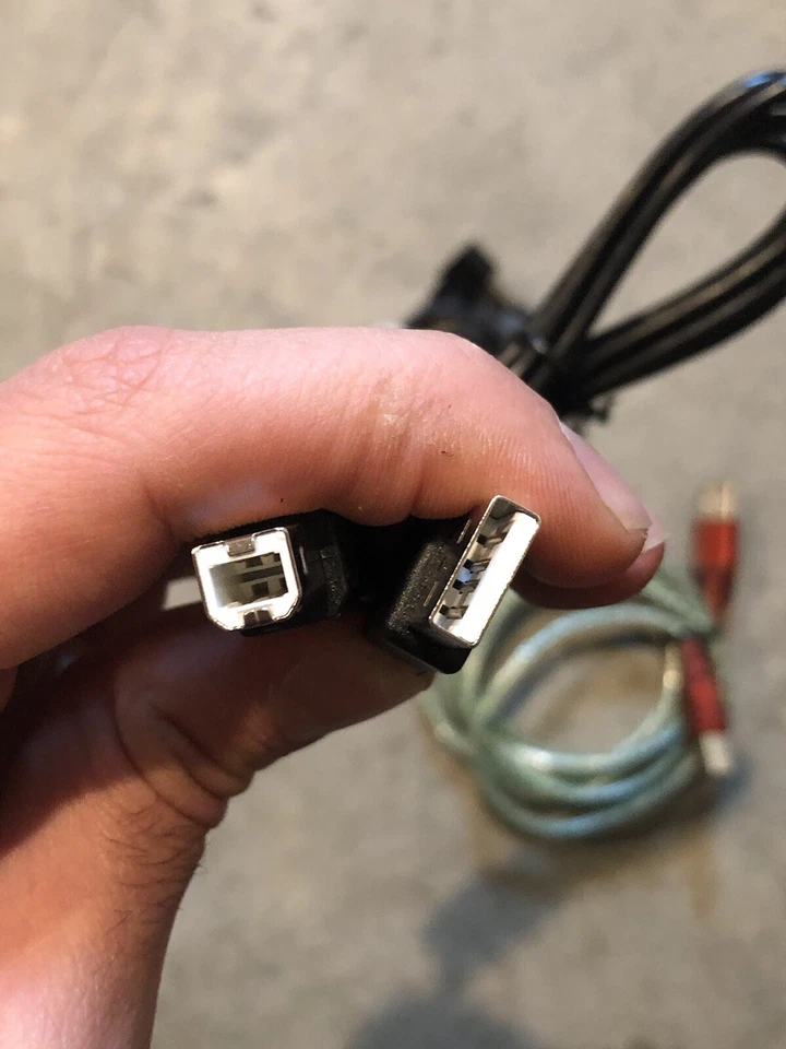 Male Usb to male Type C - Image 3 of 3