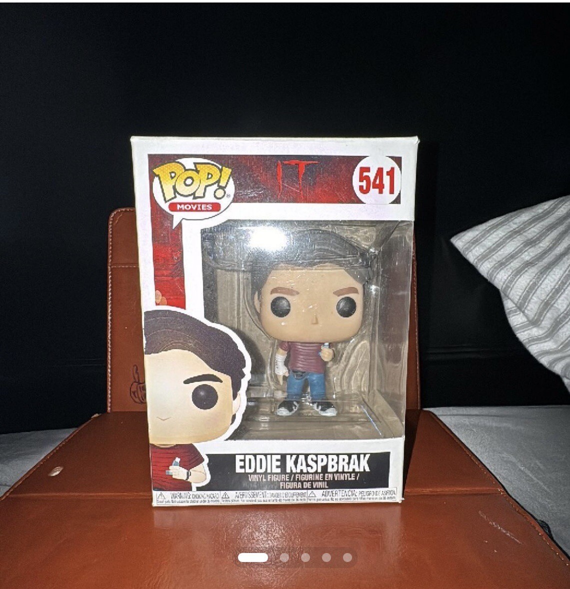 Funko Pop! Vinyl IT Eddie Kaspbrak (w/ Broken Arm and Inhaler) 541