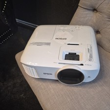 Epson Heimkino EH-TW5600 Full HD 3D Technolog...