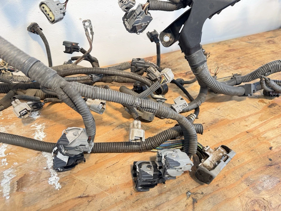 Arnés de cableado del motor Lexus LS460 2007-2009 FABRICANTE DE EQUIPOS ORIGINALES Foto 3 de 4