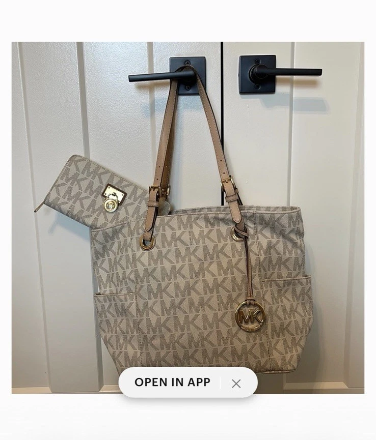 Michael Kors Beige Tote Bags & Handbags for Women for sale | eBay