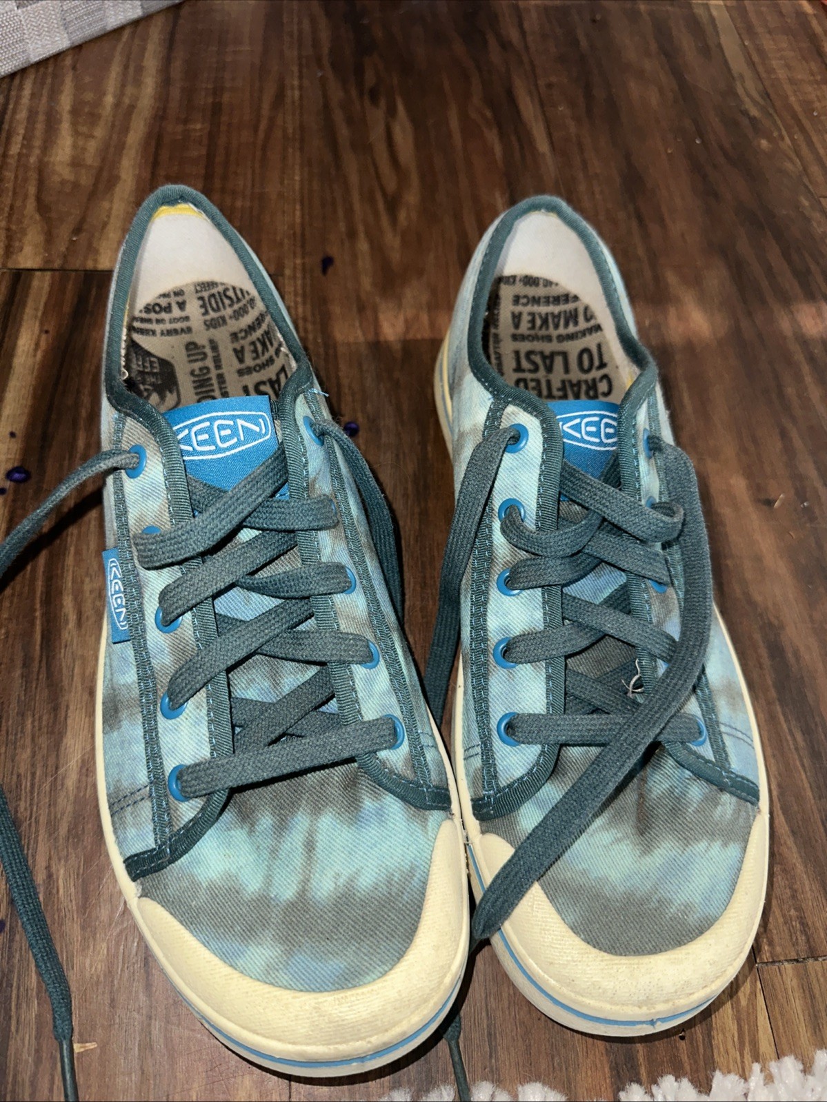 Sneaker KEEN donna 9 5 B Elsa V in muschio di mare tinta unita stella bianca