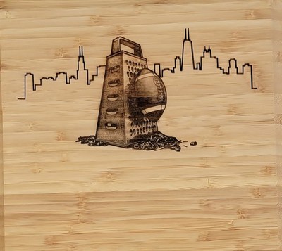 Huxley Bamboo Charcuterie Cheese Board & Knife Set With Chicago Skyline new