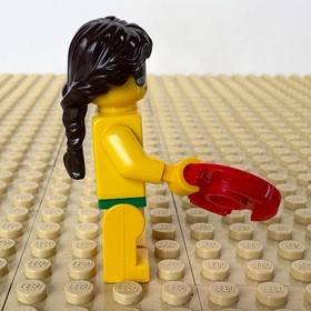 LEGO City, Recreation: Beachgoer UNPRINTED LEGS, cty0763, 60153, BEACH, 2017 DOG