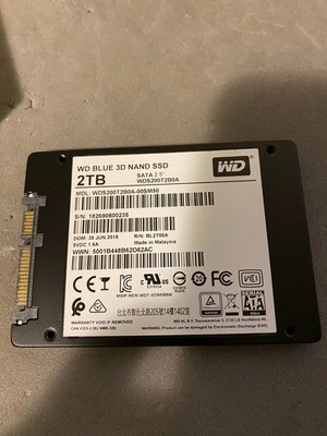WD Blue 2TB SATA 6Gb/s 2.5'' 3D NAND Internal PC SSD WDS200T2B0A