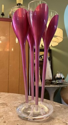 Moet & Chandon Champagne Glasses Tulip Flowers 4 Flutes Etched Base Flower Rose