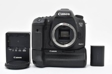 Canon EOS BG-E16 7D Mark II Battery Grip solo corpo 1474E ottime condizioni...