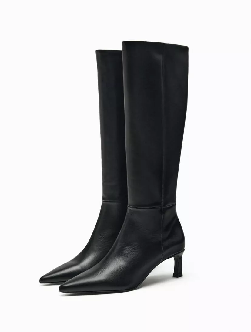Black mid heel boots 2025