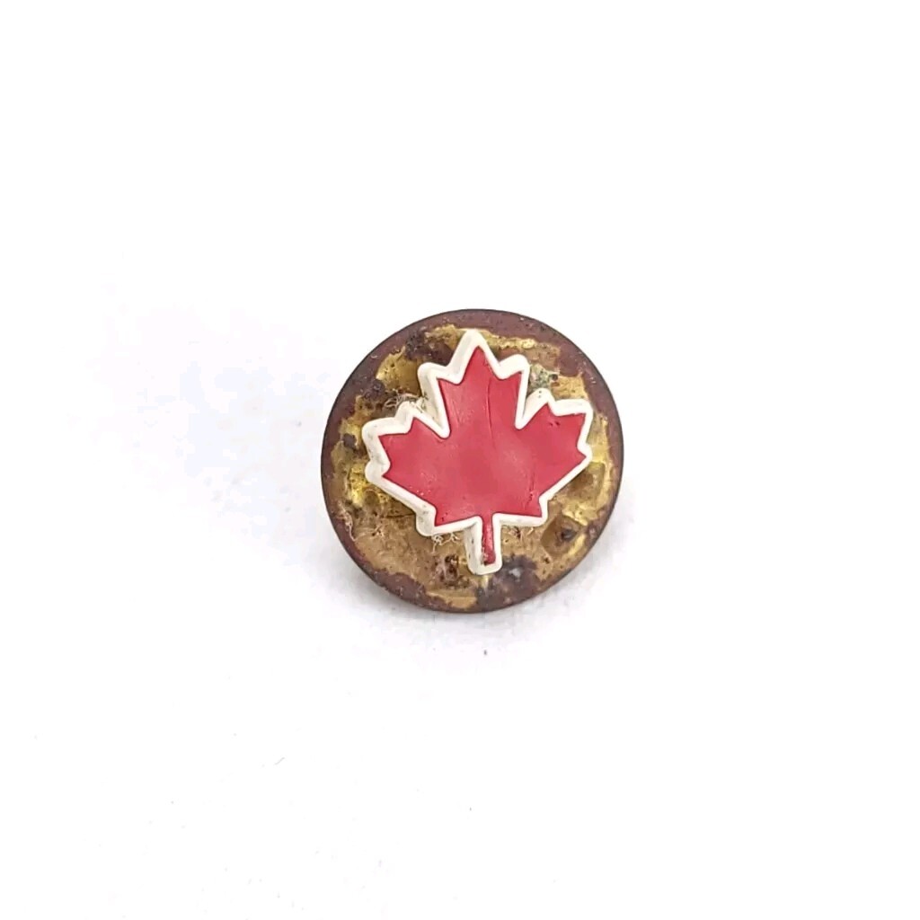 Vintage Canada Maple Leaf Olympics Lapel Pin Red White Souvenir Hat Vest  